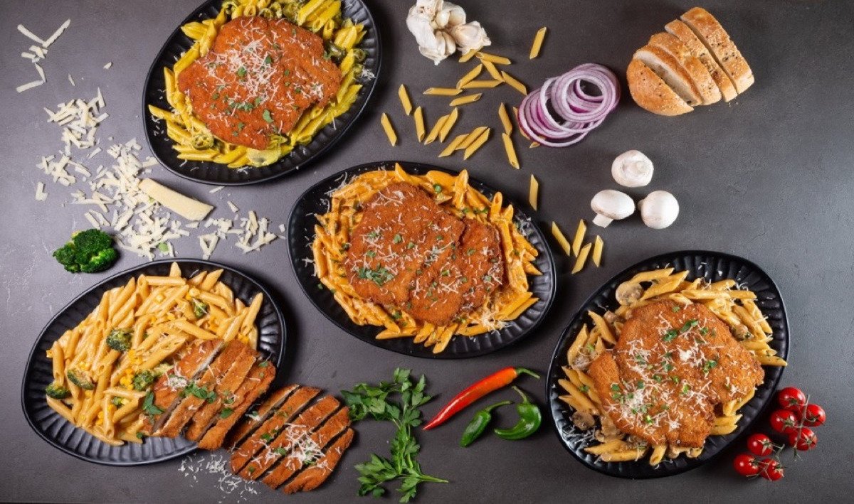 Chicken Crunch – Knuspriges Hähnchen mit Pasta, Halal Restaurant Berlin Schöneberg